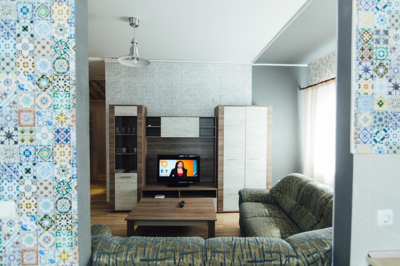 סומי Apartments Faraon 4 מראה חיצוני תמונה